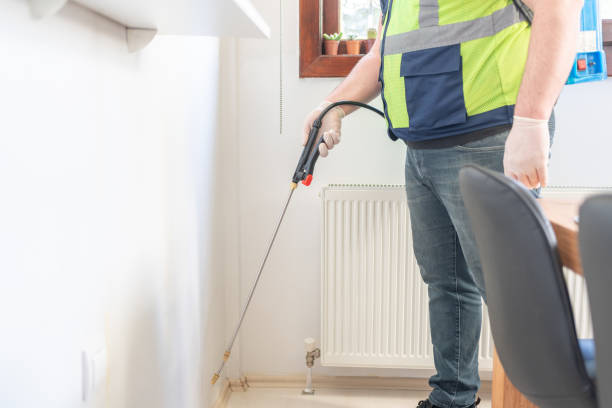 Best Pest Prevention Services  in Menahga, MN